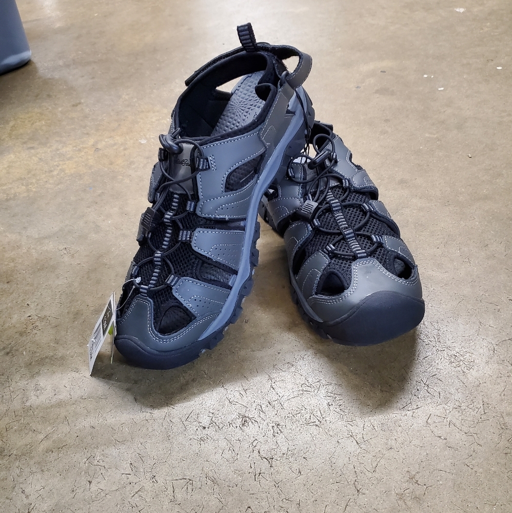 Eddie Bauer Sandles
